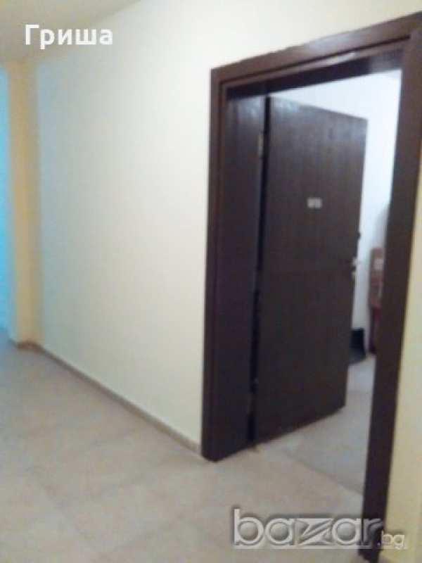 Давам склад под наем, помещение под наем