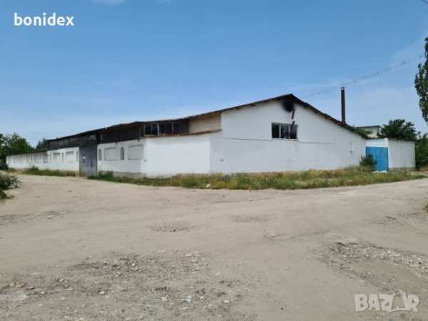 Промишлена-складова сграда  ..50+280 м.скутаре-рогош