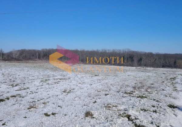 Продава склад, с. китка, област варна