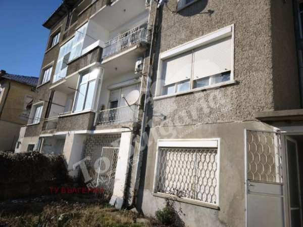 Продава етаж от къща, гр. велико търново, център