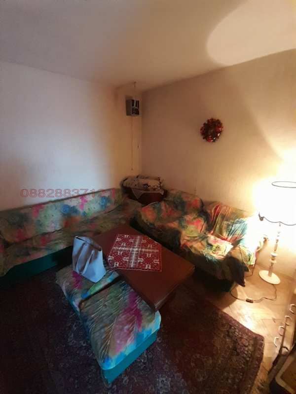 Продава 2-стаен, гр. шумен, еверест