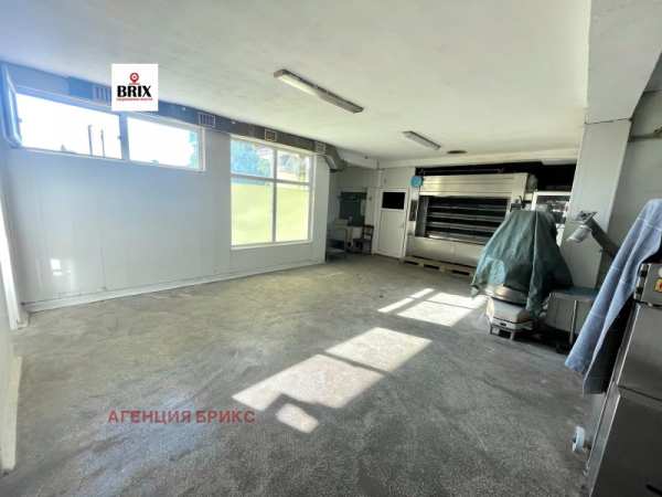 Продава пром. помещение, с. обретеник, област русе