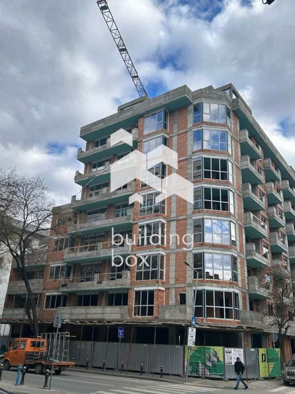 Продава  3-стаен град Пловдив, Център
      101 кв.м