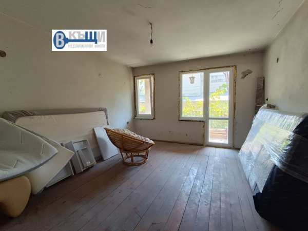 Продава 3-стаен, гр. велико търново, бузлуджа