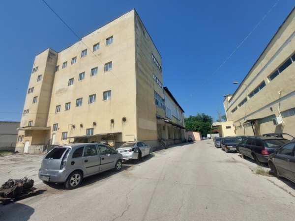 Продава бизнес имот, гр. павликени, област велико търново