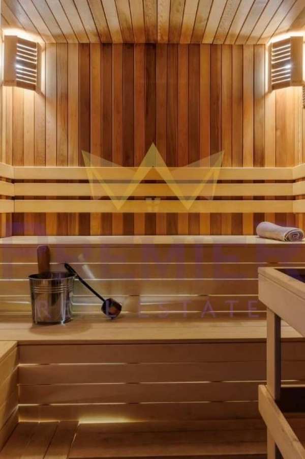 Продава бизнес имот, гр. бургас, зорница