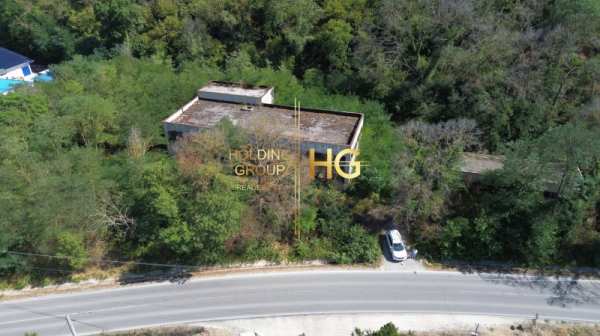 Продава бизнес имот, гр. варна, м-т лазур