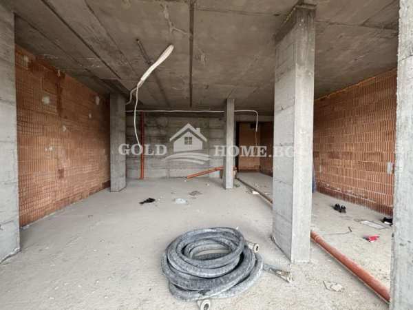 Продава  магазин град Пловдив, Кършияка
      102 кв.м