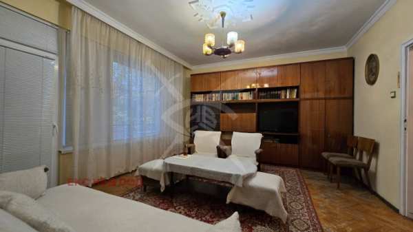 Продава 3-стаен, гр. пловдив, кючук париж