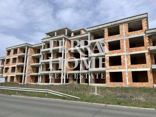 Продава бизнес имот, гр. каблешково, област бургас