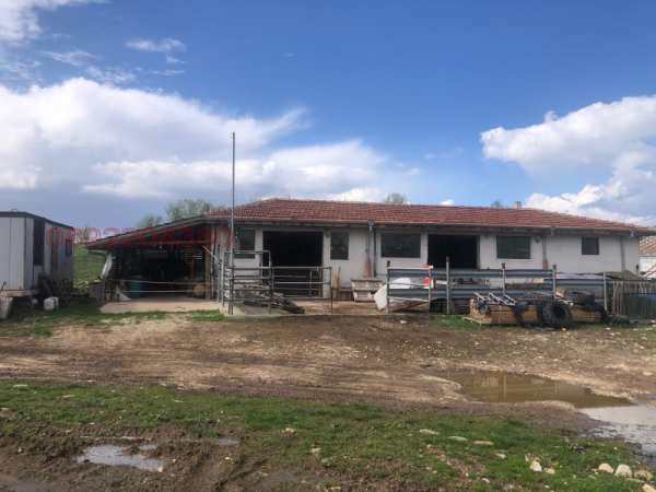 Продава пром. помещение, с. жребичко, област пазарджик