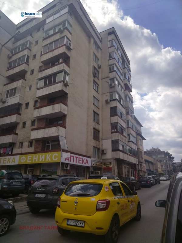 Продава 3-стаен, гр. шумен, център