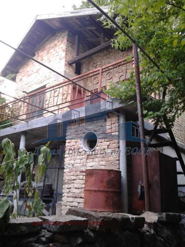 Продава вила, гр. шумен, м-т под манастира