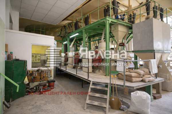 Продава пром. помещение, гр. луковит, област ловеч