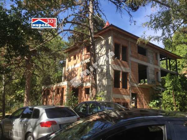 Продава къща, гр. велико търново, център