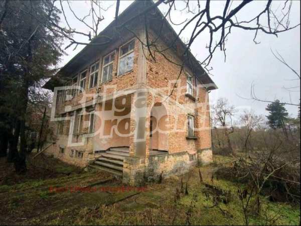 Продава бизнес имот, с. сини вир, област шумен