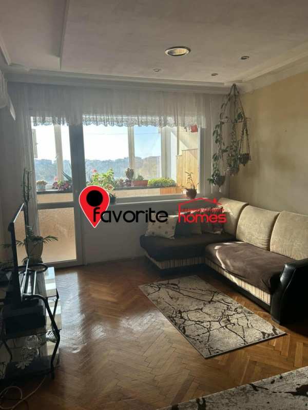 Продава 4-стаен, гр. шумен, център