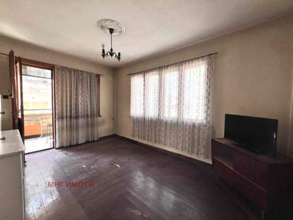 Продава многостаен, гр. пловдив, христо смирненски