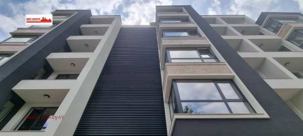 Продава 1-стаен, гр. пловдив, център