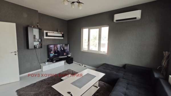 Продава етаж от къща, гр. пловдив, прослав