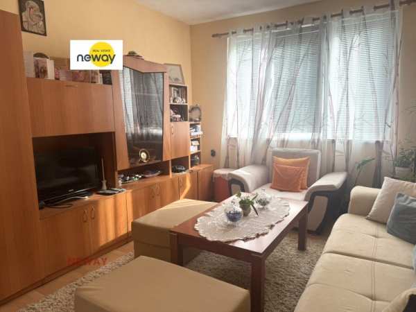 Продава 3-стаен, гр. плевен, широк център