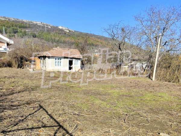 Продава вила, гр. шумен, м-т под манастира