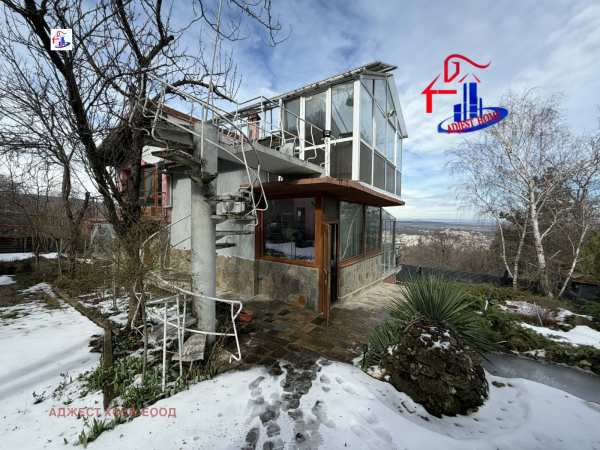 Продава къща, гр. шумен, военно училище