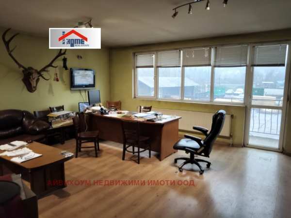 Продава пром. помещение, гр. троян, област ловеч