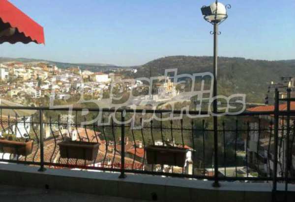 Продава магазин, гр. велико търново, център