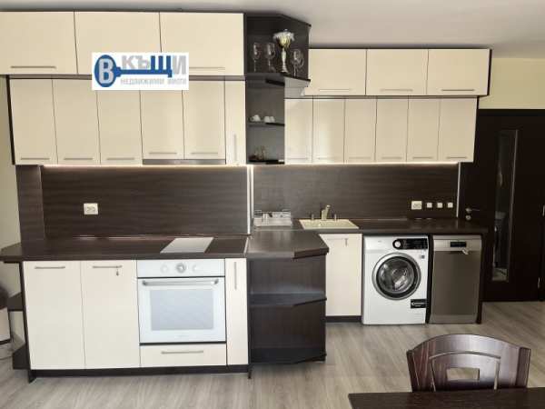 Продава 3-стаен, гр. велико търново, център