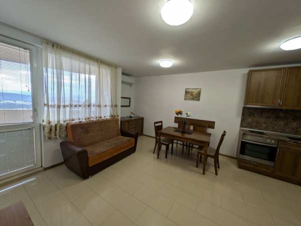 Продава  3-стаен град Велико Търново, Картала
      61 кв.м