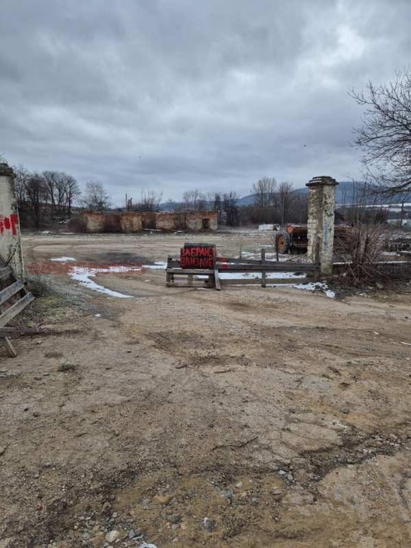 Продава бизнес имот, с. веселиново, област шумен