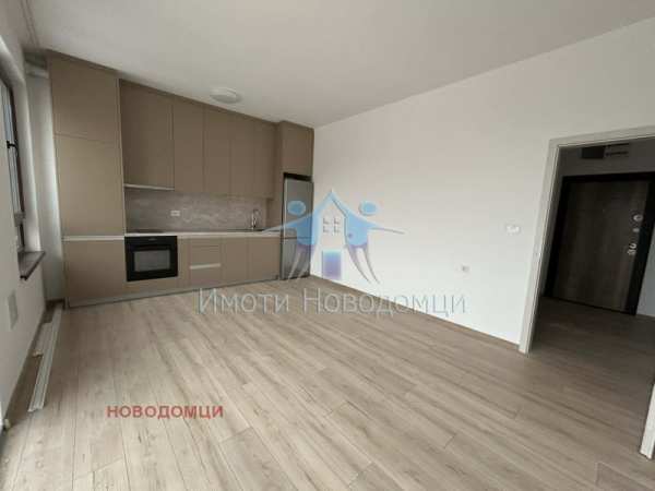 Продава 3-стаен, гр. шумен, военно училище