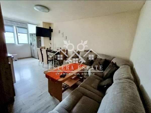 Продава 2-стаен, гр. шумен, тракия