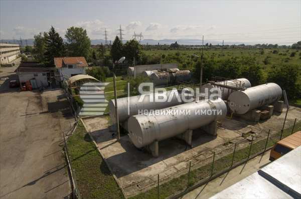 Продава пром. помещение, гр. софия, военна рампа