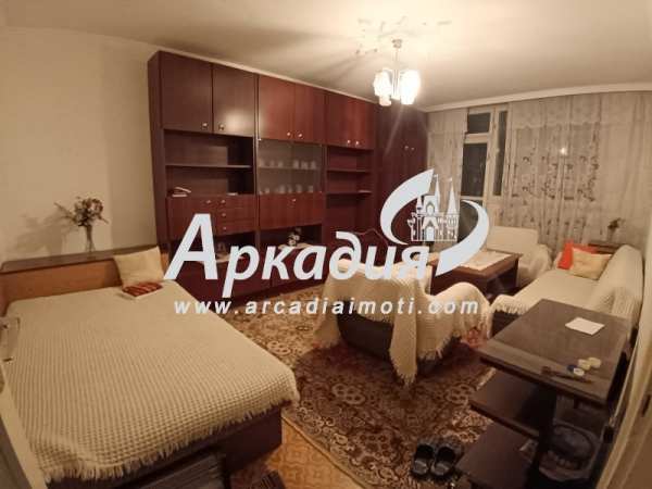 Продава 2-стаен, гр. пловдив, гагарин