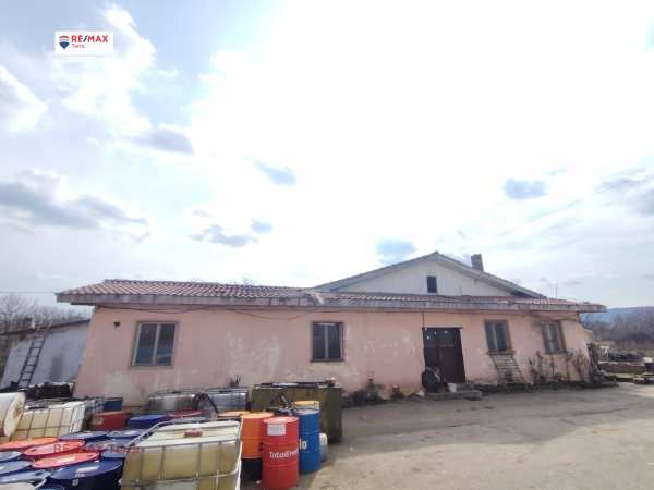 Продава бизнес имот, гр. ловеч, продимчец