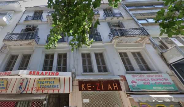 Продава пром. помещение, извън страната, област извън страната