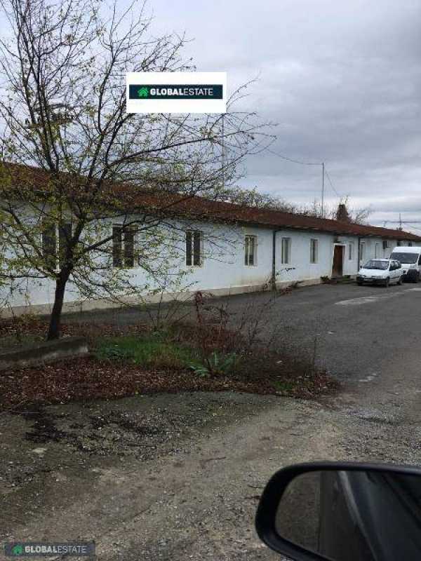 Продава пром. помещение, гр. търговище, промишлена зона