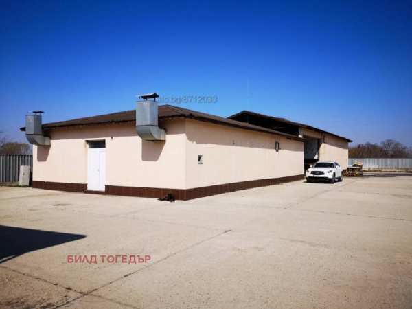 Продава пром. помещение, с. първенец, област пловдив