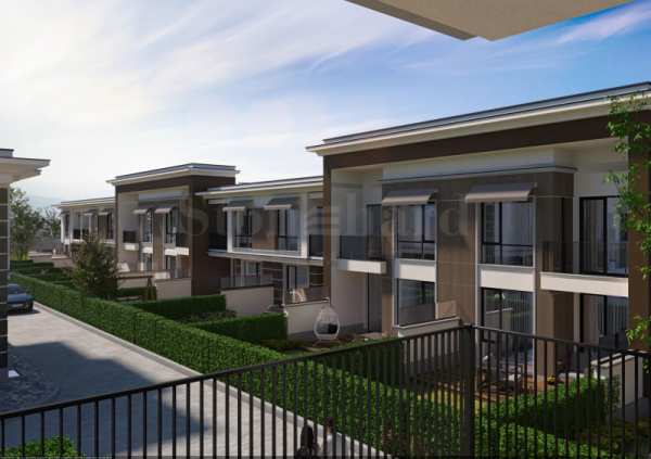 Продава къща, гр. пловдив, остромила