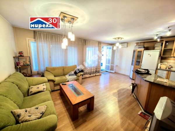 Продава 3-стаен, гр. велико търново, център