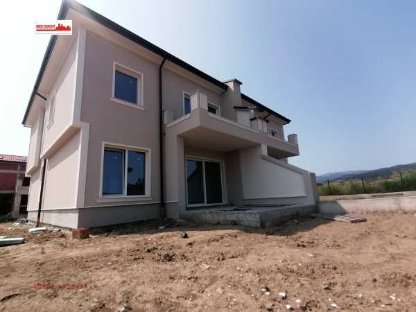 Продава къща, гр. пловдив, христо смирненски