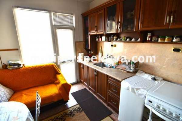 Продава 3-стаен, гр. пловдив, кючук париж