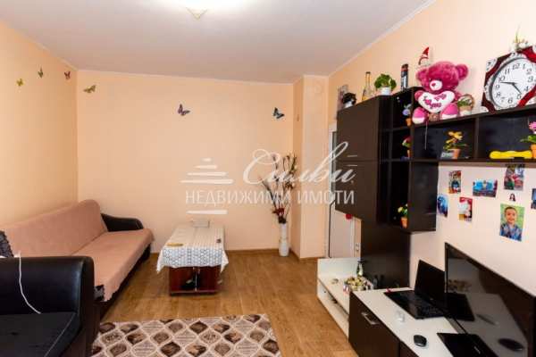 Продава 2-стаен, гр. шумен, тракия