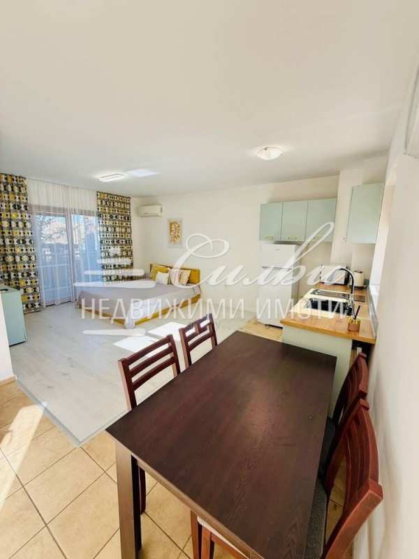 Продава 1-стаен, гр. шумен, пазара