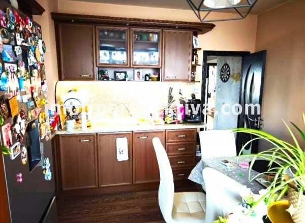 Продава 3-стаен, гр. пловдив, кючук париж