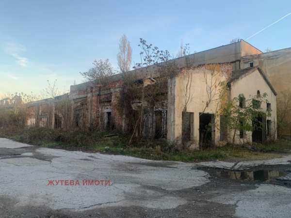 Продава пром. помещение, гр. карлово, област пловдив