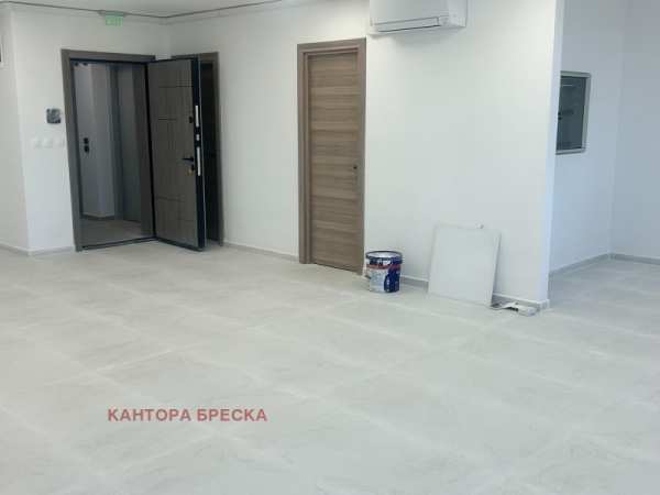 Дава под наем офис, гр. пловдив, център