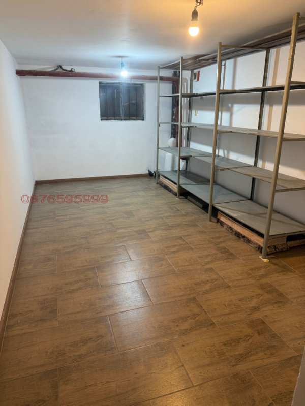 Дава под наем склад, гр. софия, център